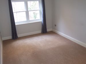 Bedroom- click for photo gallery